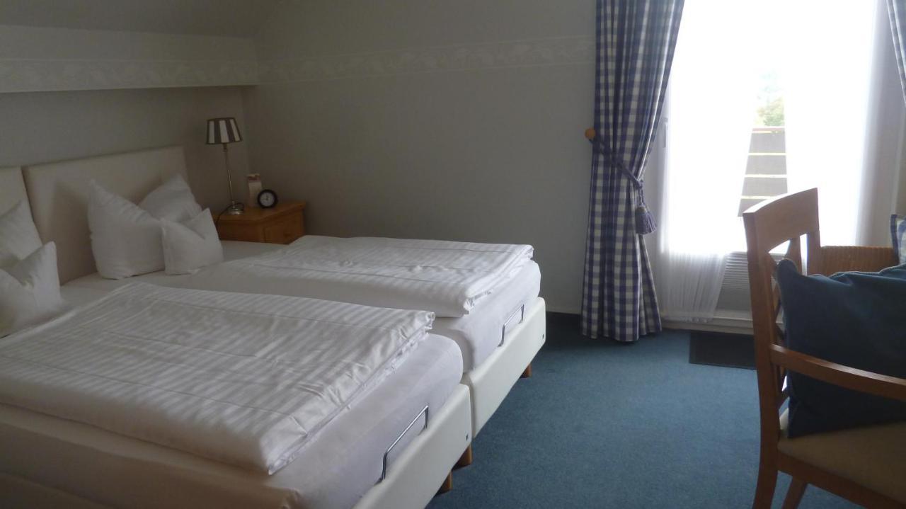 Hotel Landhaus Lahmann Bad Eilsen Bagian luar foto